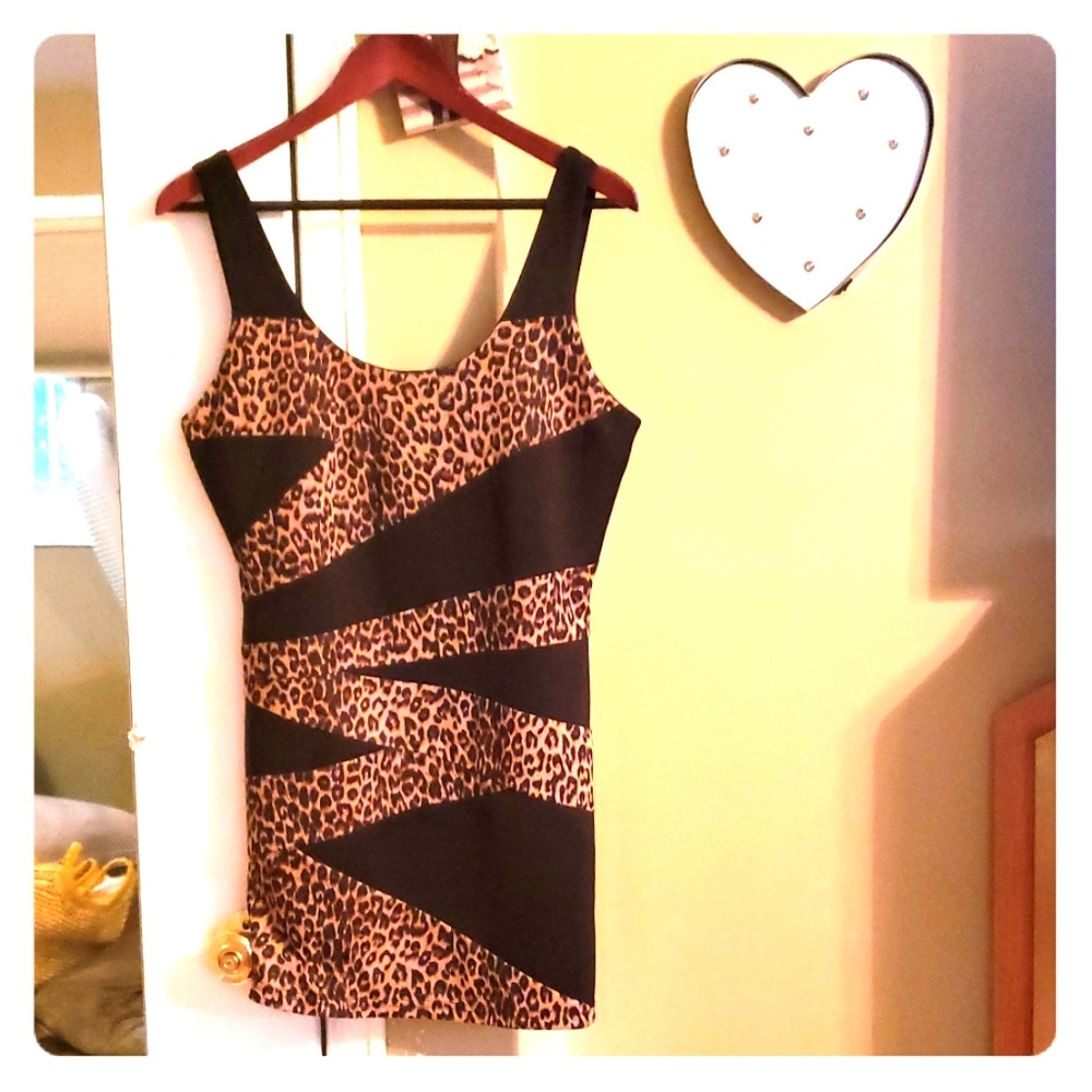 Black and leopard print dress